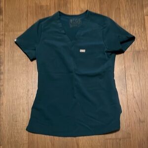Figs XS Caribbean Blue Catarina scrub top